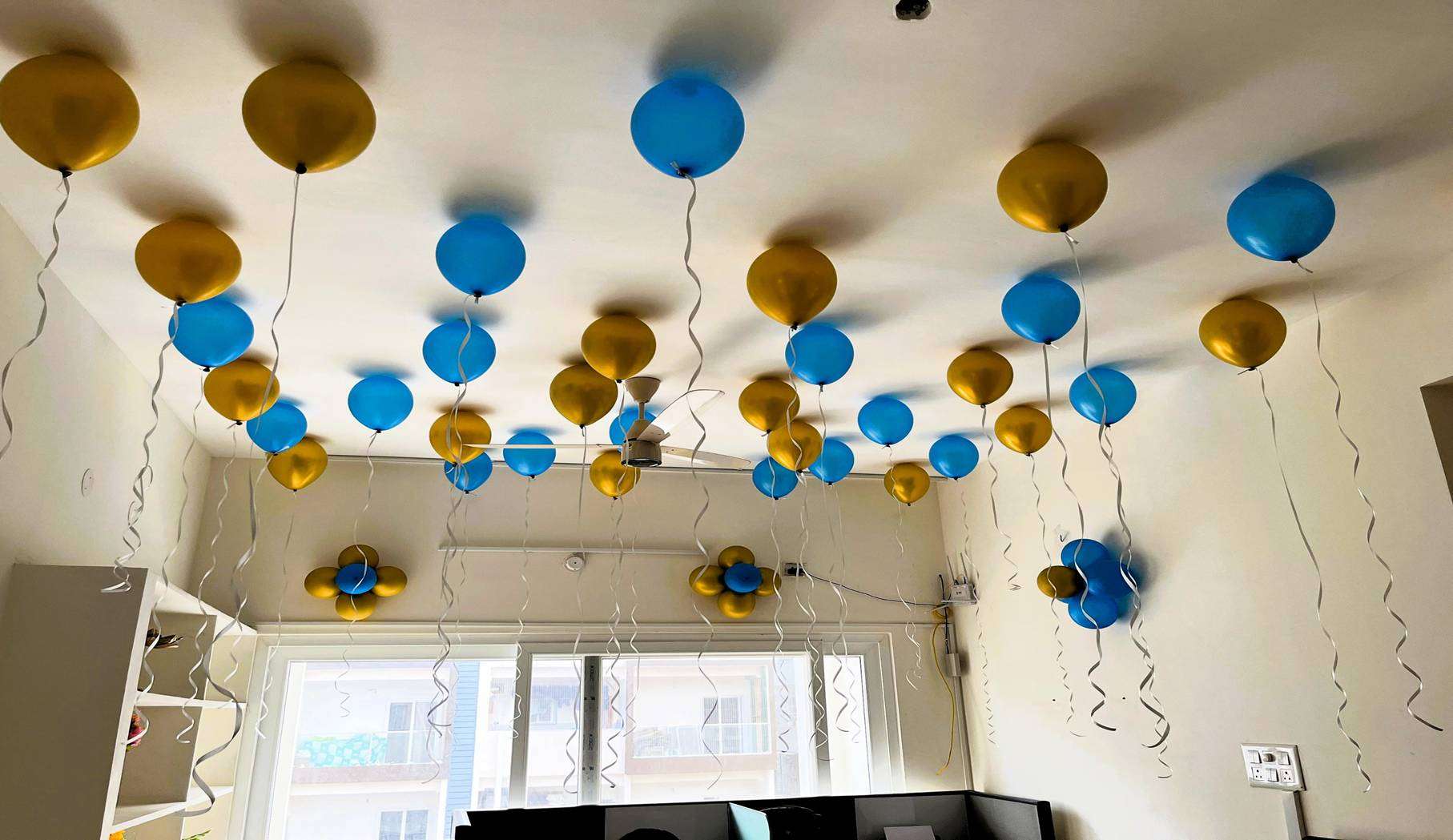 Surprise balloon decoration - Image 2