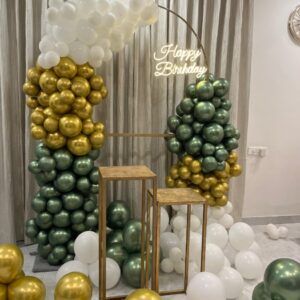 White-Birthday-Theme