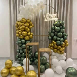 White-Birthday-Theme