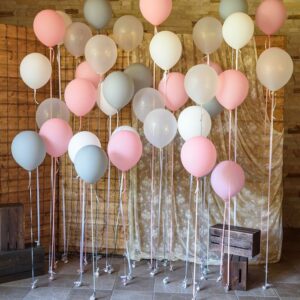Helium Balloons & Bouquets25