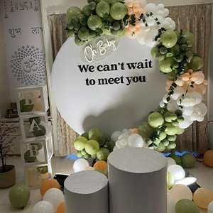Green & White Baby Shower Ring Setup