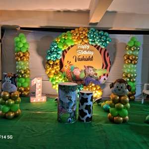 Jungle Safari Birthday Balloon Arch Decoration
