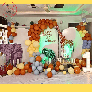 Wild Safari Birthday Balloon Decoration