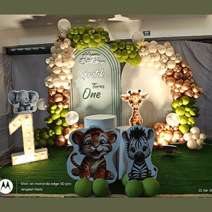 Wild Jungle Safari 1st Birthday Balloon Arch Decoration Set