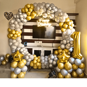 Royal Gold Silver Ring Decoration