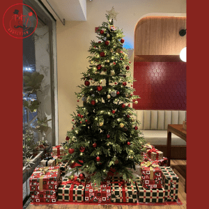 Premium Christmas Tree Decoration Setup